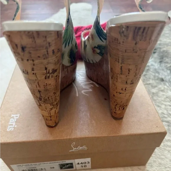 🔥 Christian Louboutin UNE PLUME SLING 140 CALF HAWAII/PATENT - Picture 6 of 8